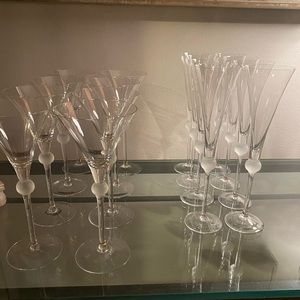 William Sanoma Set of Wine/Champagne glasses. 8 of each style.